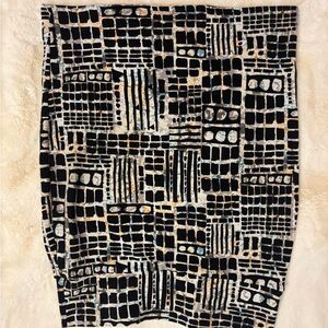 LuLaRoe Black and White Geometric Pencil Skirt